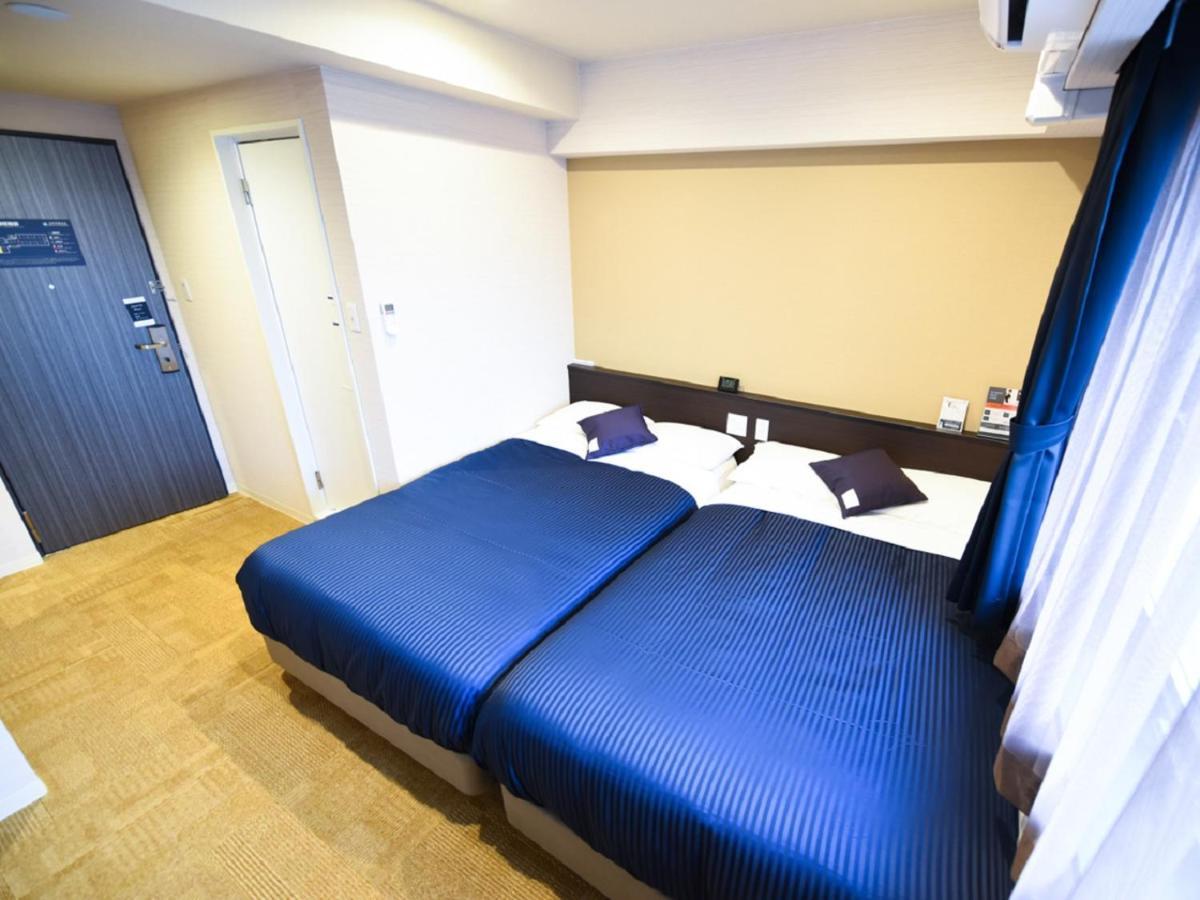 Hotel Livemax Fukuoka Tenjin Экстерьер фото